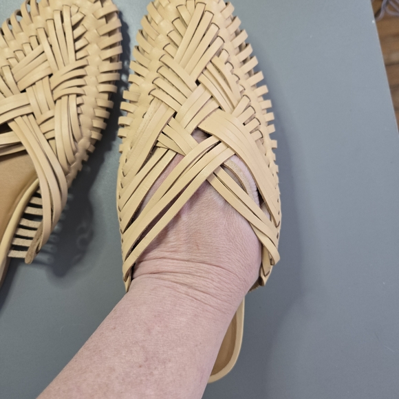 Pilcro Beige Woven Mules - Picture 8 of 15
